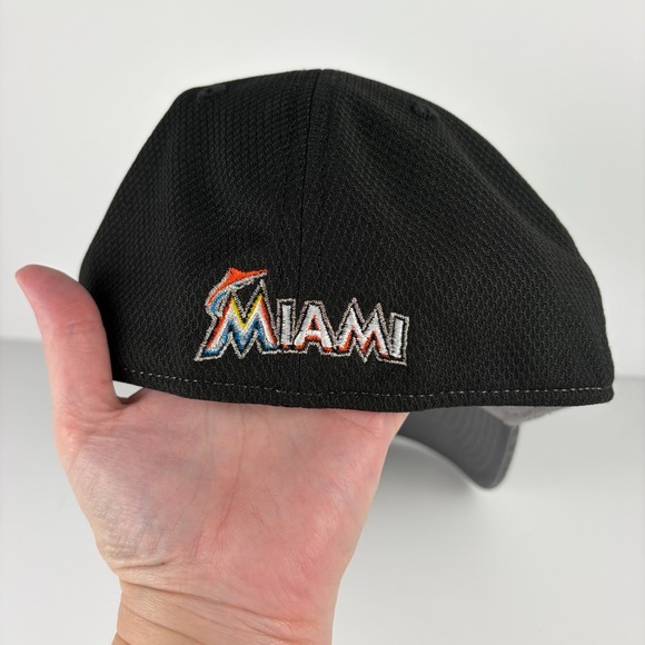 Miami Marlins New Era 39Thirty Gray Black Team Classic MLB‎ Cap Hat Unisex M/L - Picture 5 of 8